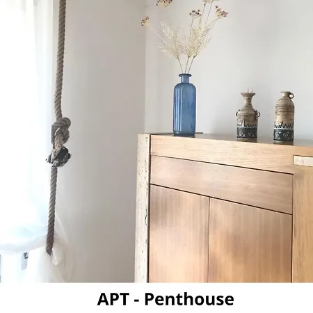 Eco Penthouse Bed and Breakfast *